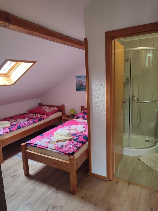 קורניצה Guest House Josipovic מראה חיצוני תמונה