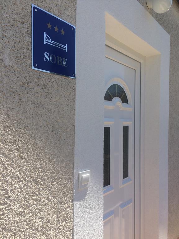 קורניצה Guest House Josipovic מראה חיצוני תמונה
